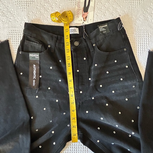 Jeans - Picture 11 of 12